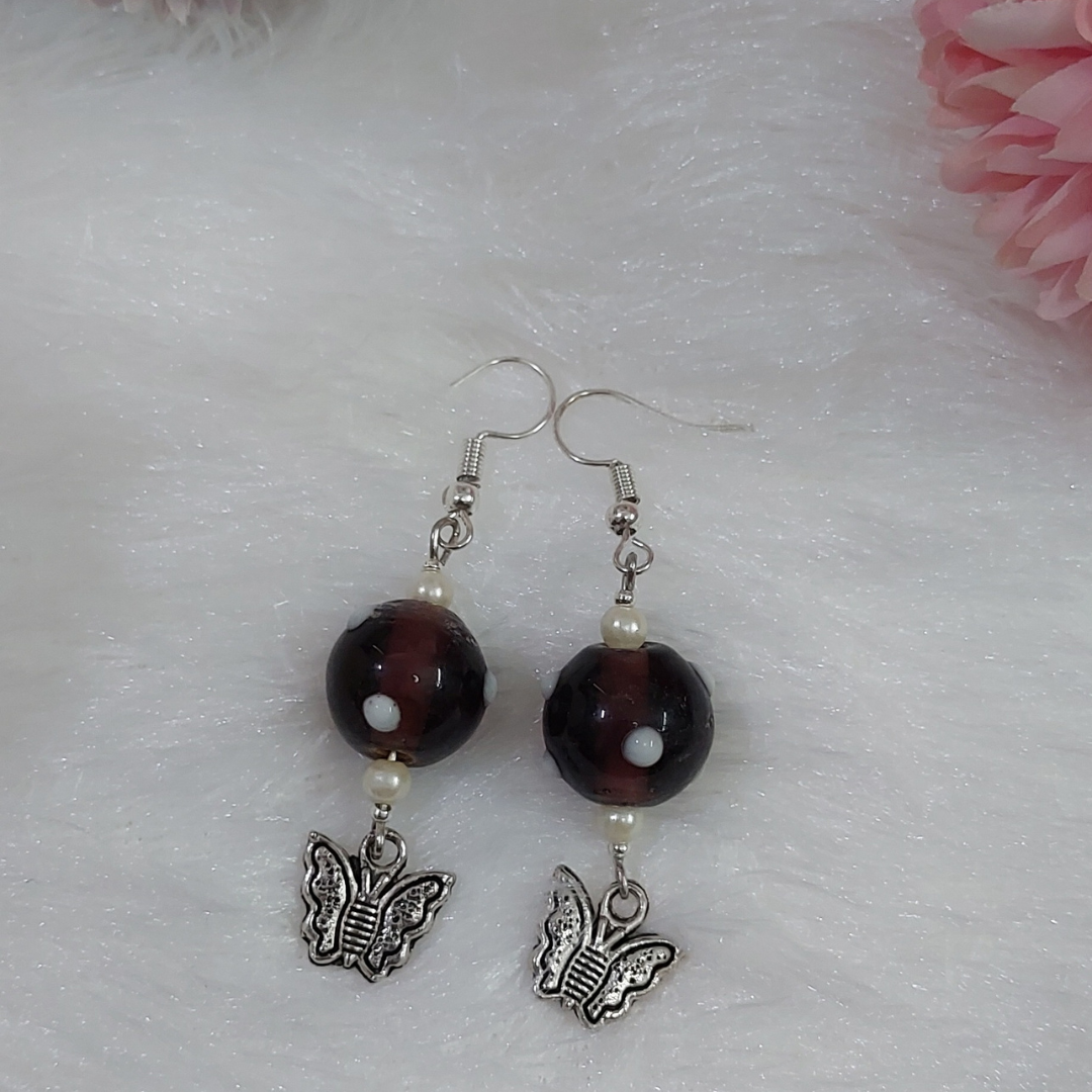 BUTTERFLY CHARM EARRING