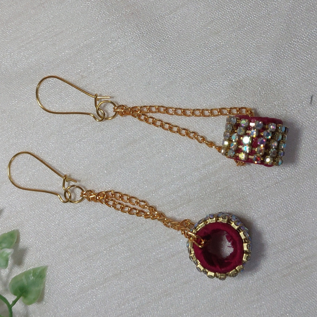 PINK HANGING EARRING